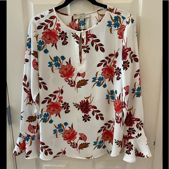 LOFT Tops - LOFT blouse with bell sleeve